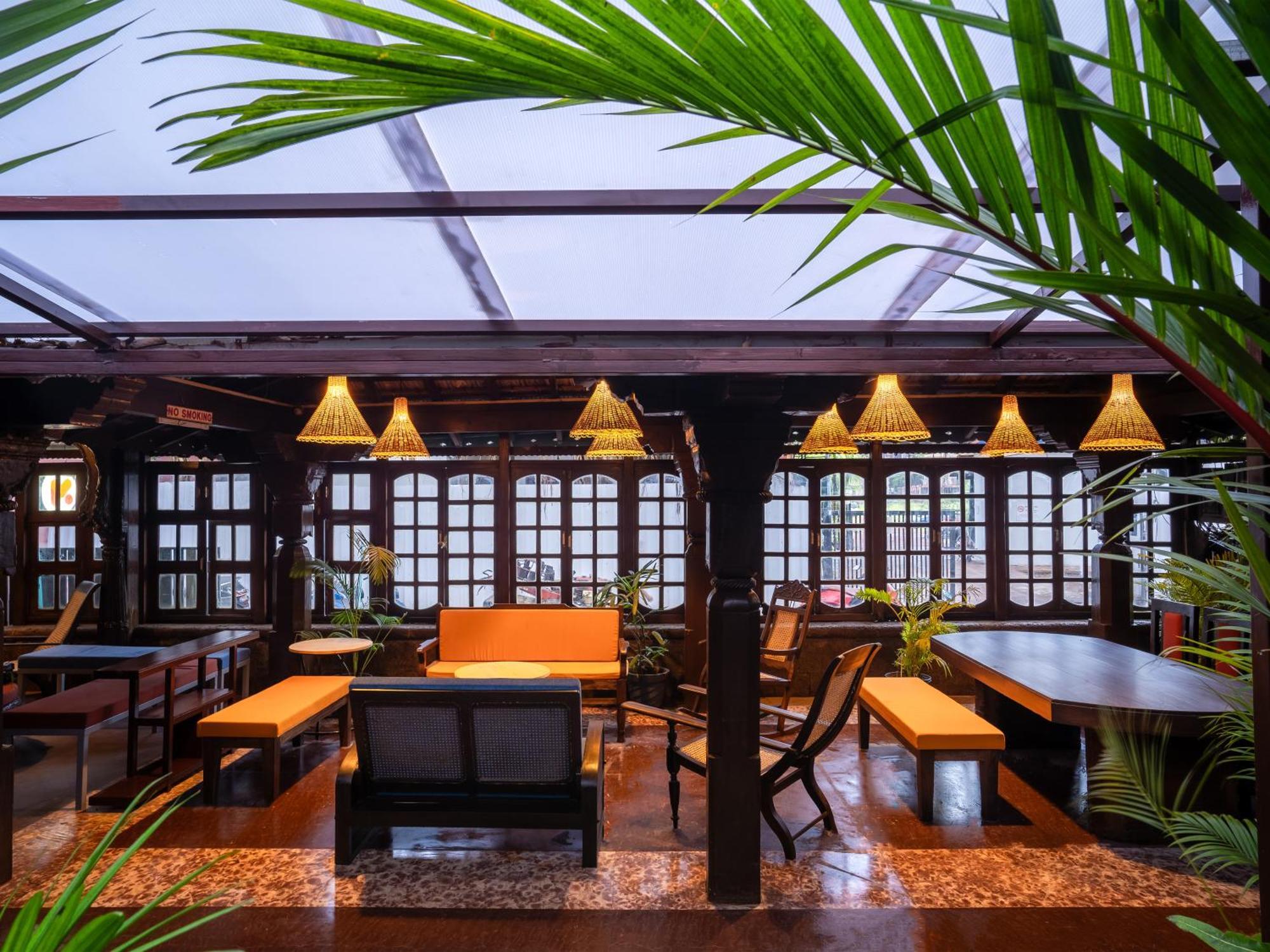 Madpackers Goa Anjuna - Bar Экстерьер фото