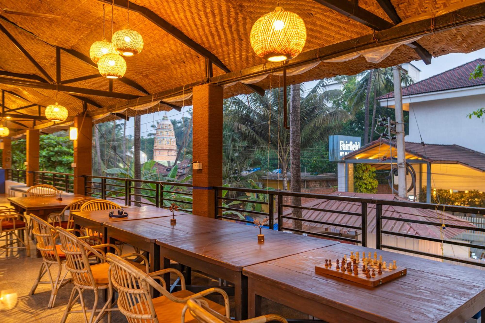 Madpackers Goa Anjuna - Bar Экстерьер фото