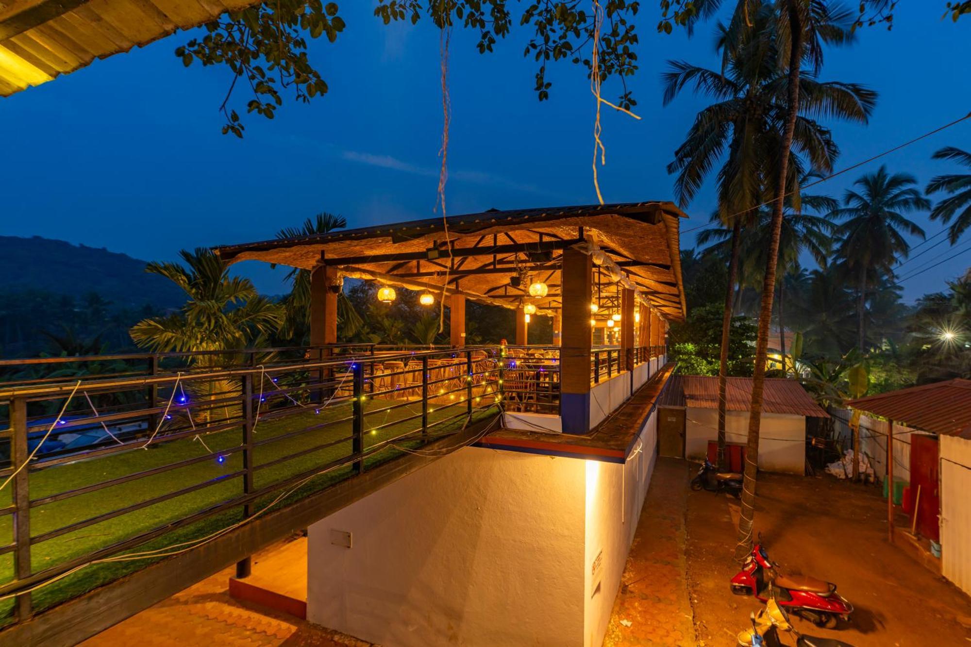 Madpackers Goa Anjuna - Bar Экстерьер фото