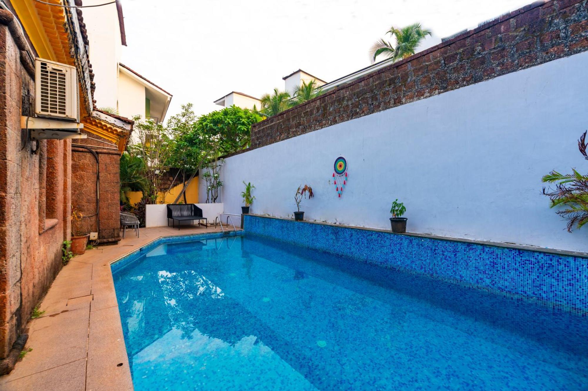 Madpackers Goa Anjuna - Bar Экстерьер фото