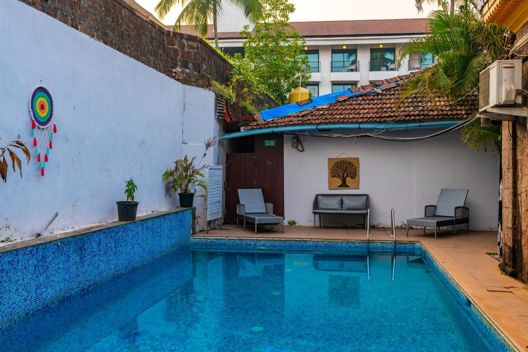 Madpackers Goa Anjuna - Bar Экстерьер фото